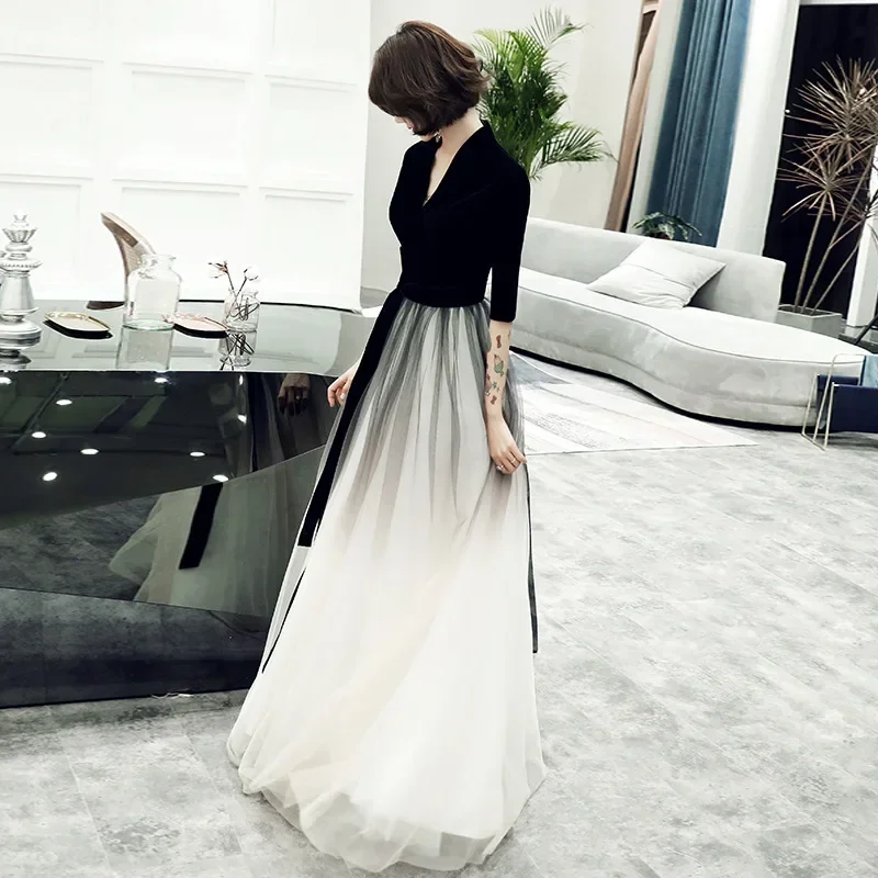 Es Yiiya vestido De noche personalizado De terciopelo negro Degradado con cuello en V media manga De talla grande vestidos formales para mujer bata