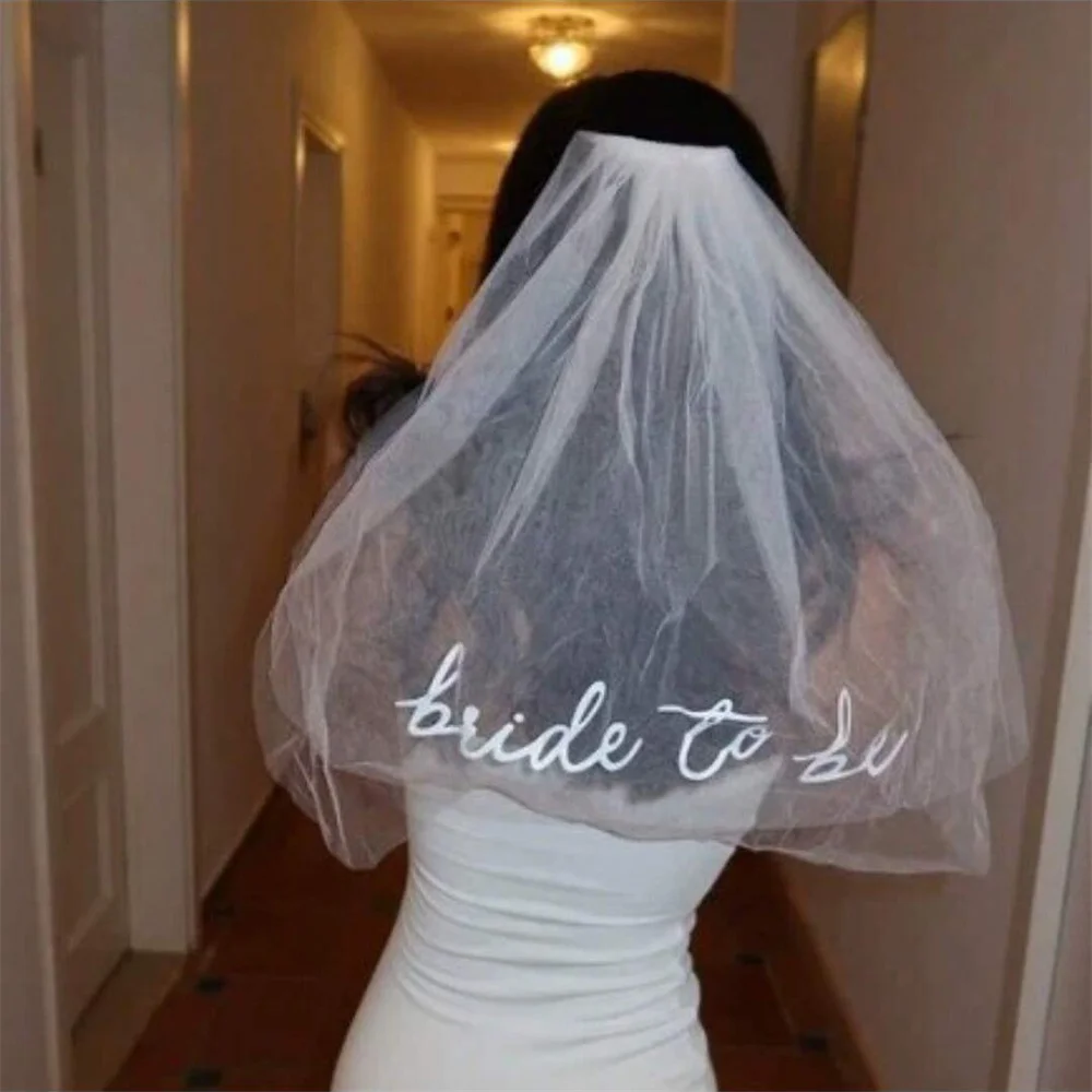 This Stylish Golden Comb Design Veil Is a Perfect Accessory for a Bridal Shower Or Bachelorette Party Celebration
