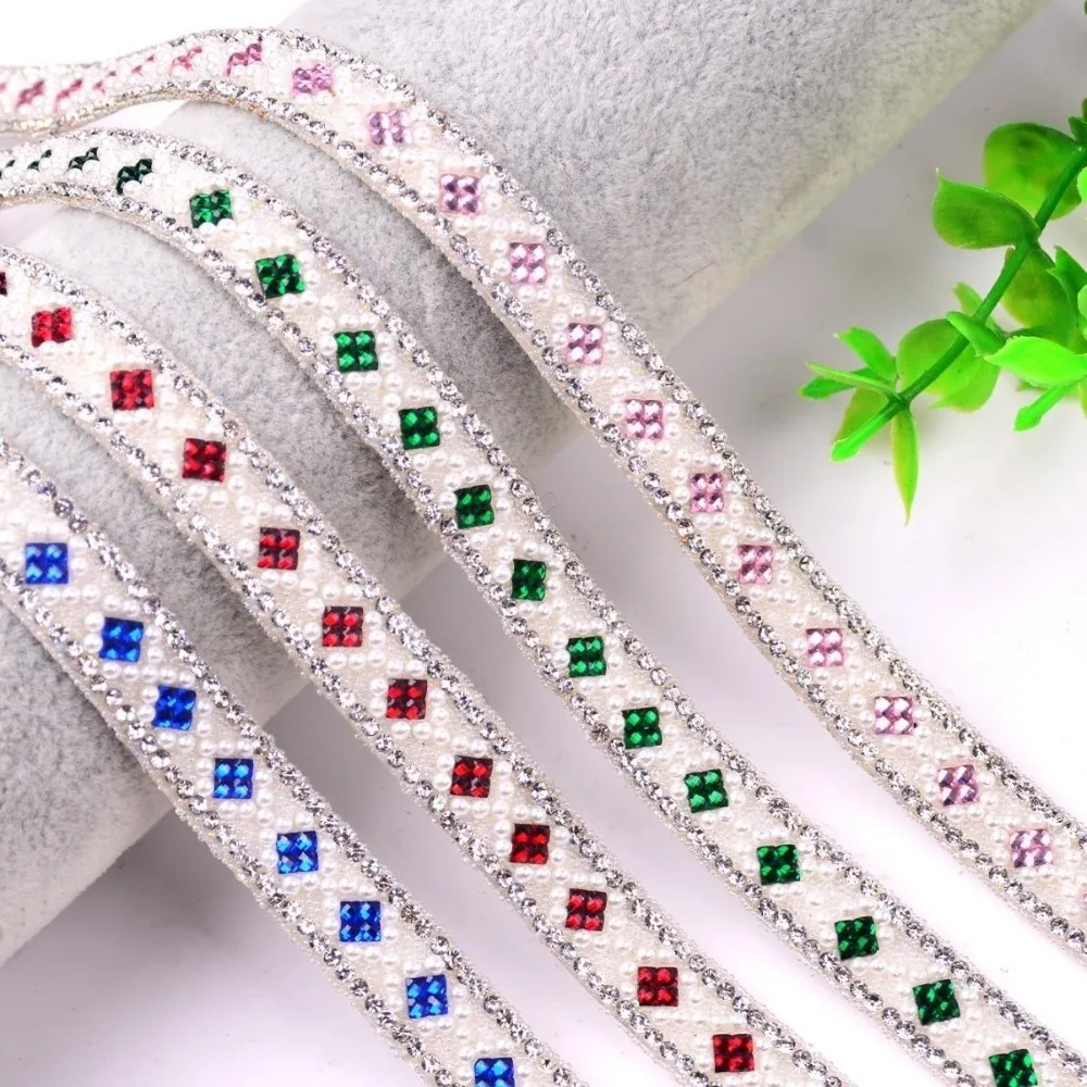 Apparel Accessory Self Adhesive Pearl Chain Shiny Flexible Crystal Chain Rhinestone Chain Waist Belt