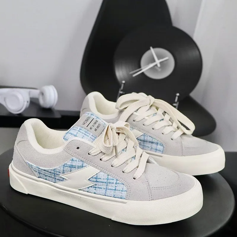 

Men's Shoes Tide 2026 Spring Bread Canvas Shoes Versatile Xiaoxiangfeng Hong Kong Style Board Shoes
