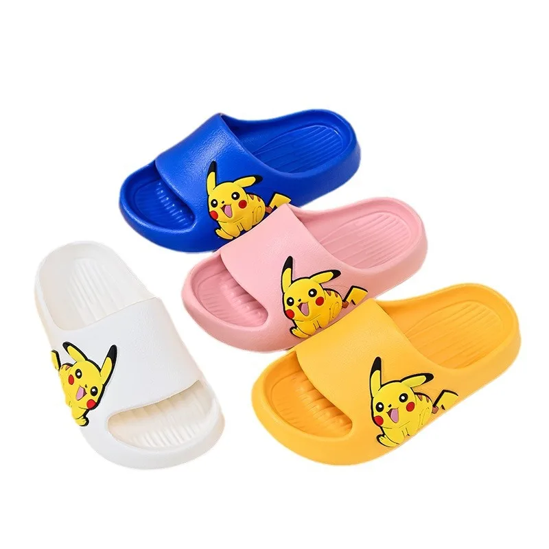 Kawaii Pokemon Pikachu pantofole da bagno per adulti bambini Cartoon Summer Beach pantofole antiscivolo Soft Slipper uomo donna regali