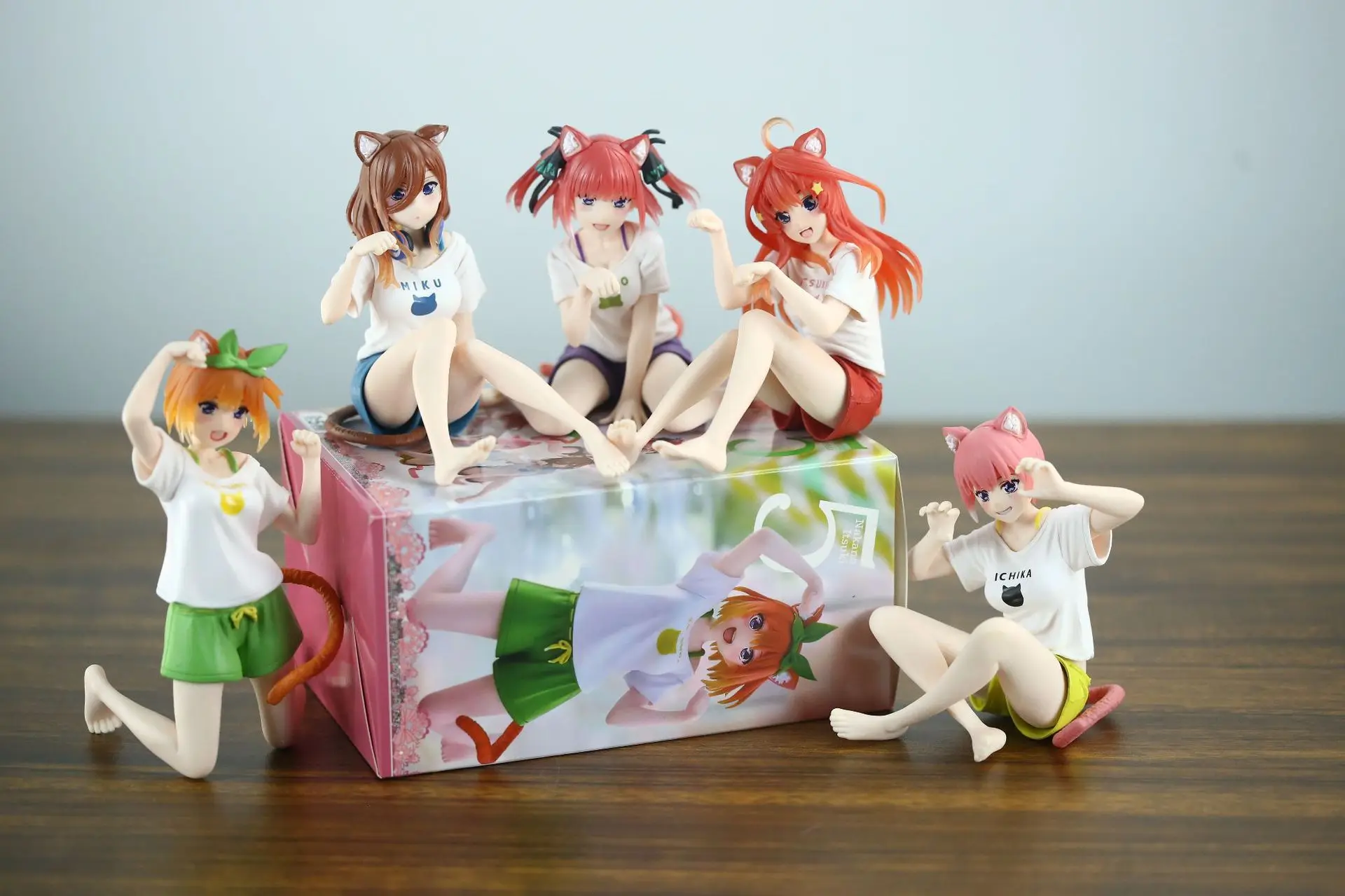 The Quintessential Quintuplets Girls Nakano Yotsuba Nakano Itsuki Action Figure Model doll Toys 11-15CM