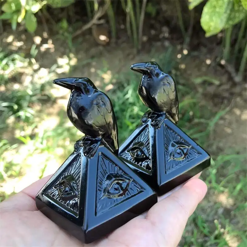 Natural Black Obsidian Pyramid Of The All-seeing Eye Crow Carving Figurine For Christmas Home Decoration Gift 1PCS