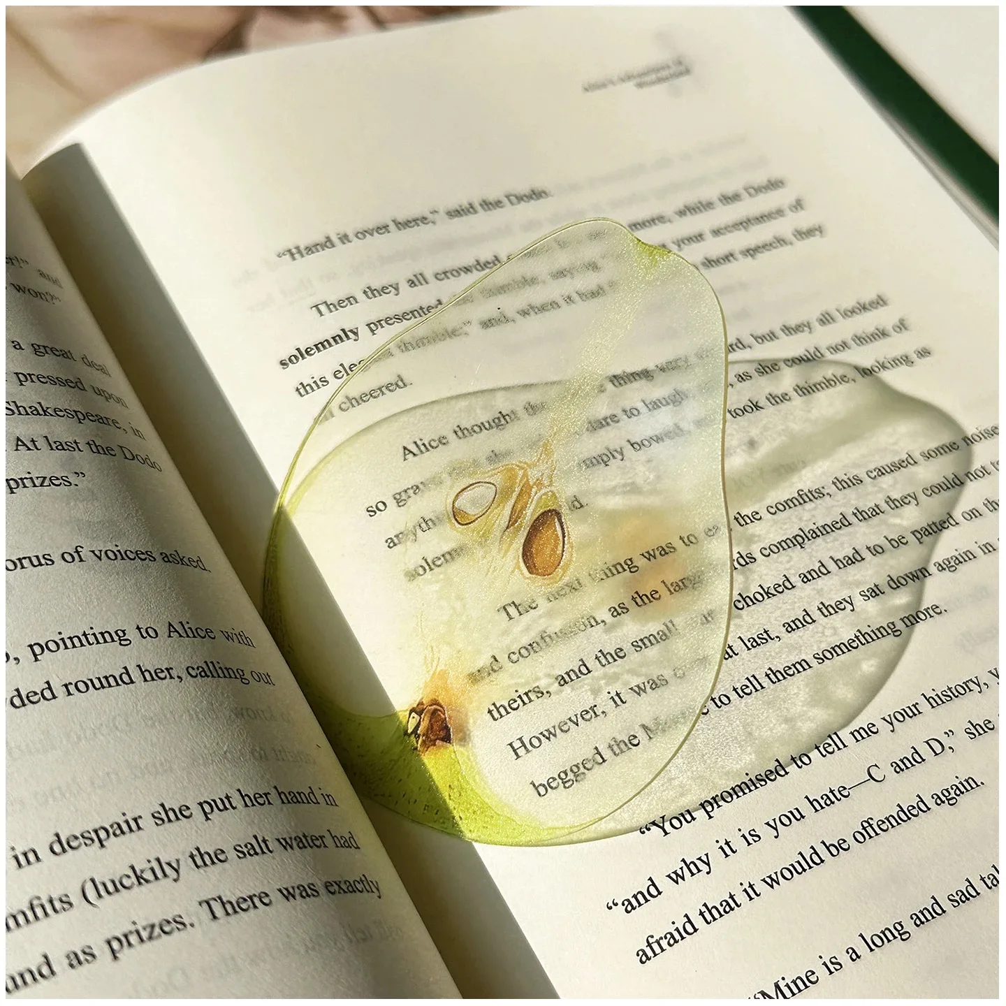 Marcadores de Libros Acrílicos Transparentes Delicados con Forma de Manzana, Regalo para Estudiantes, Sensación Premium, Lindos Marcadores con Forma de Uva y Tomate