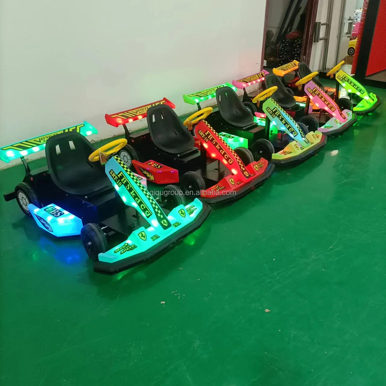 Fabricante original de cuatro ruedas, pedal eléctrico resistente para niños, Go Karts Racing