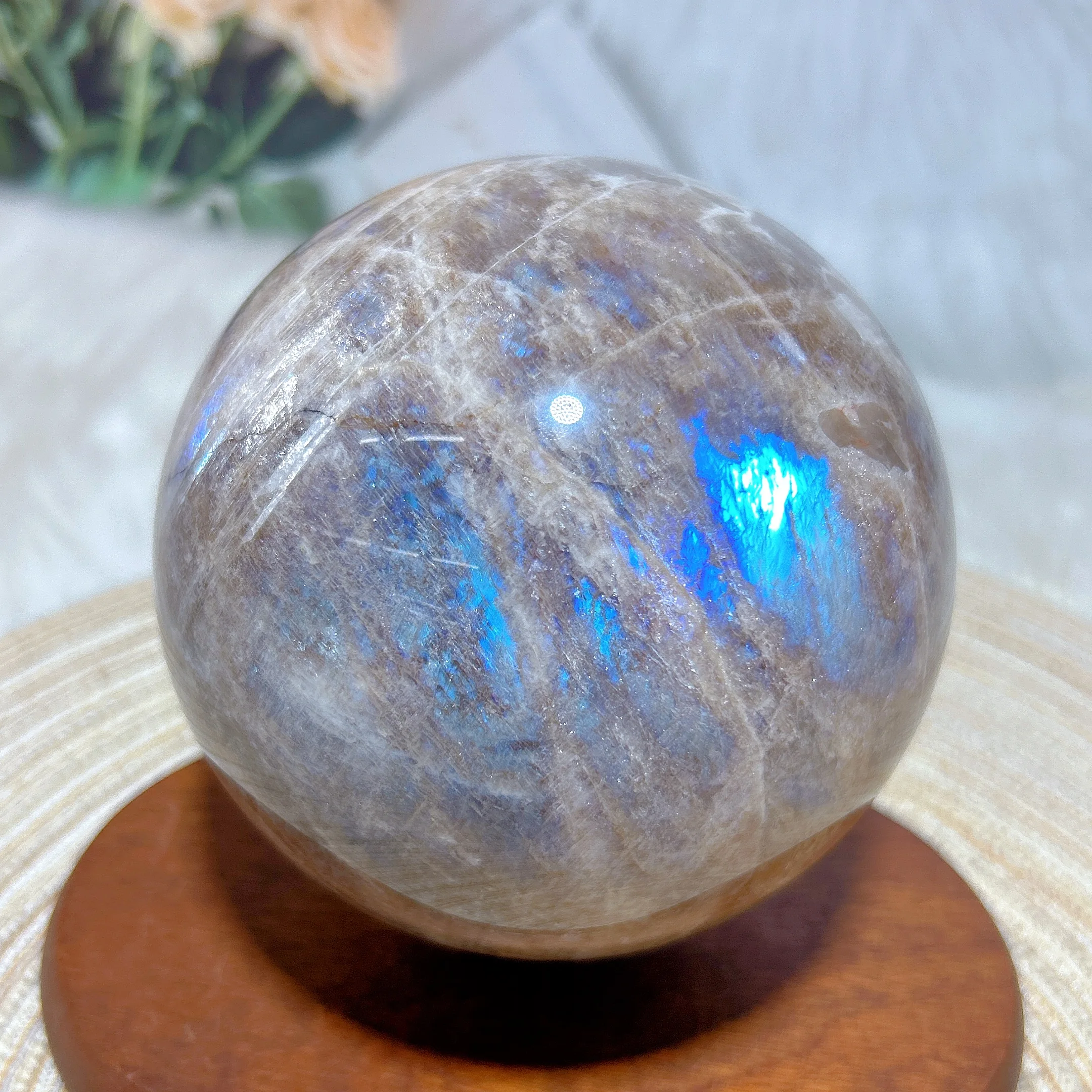 Natural Crystal Blue Flashy Moonstone Big Sphere Rainbow Healing Gemstones Polished Ball Reiki Energy Home Decorations Gift