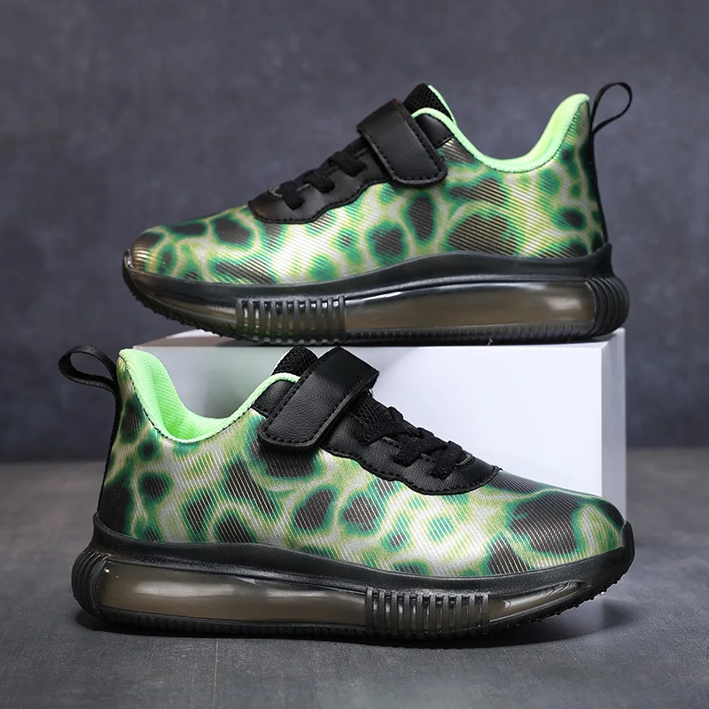 

A pair of children's four-season leather sport shoes, soft and wear-resistant casual shoes, size 28-38，MF-2270BT