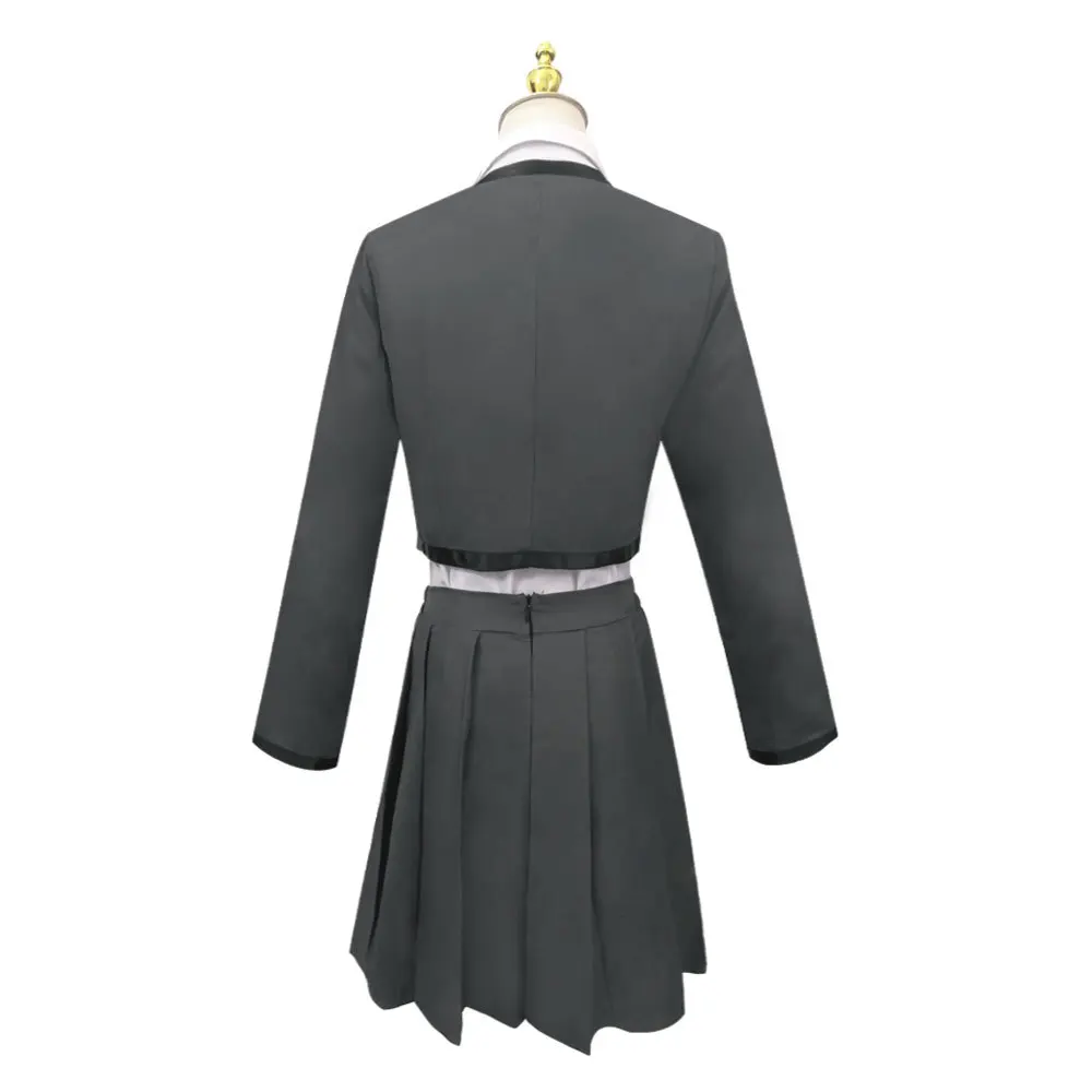 كوسبلاي لشخصيات كاناتا نيجي من "Revue Starlight" Misa Tengoku وHana Kuchiki