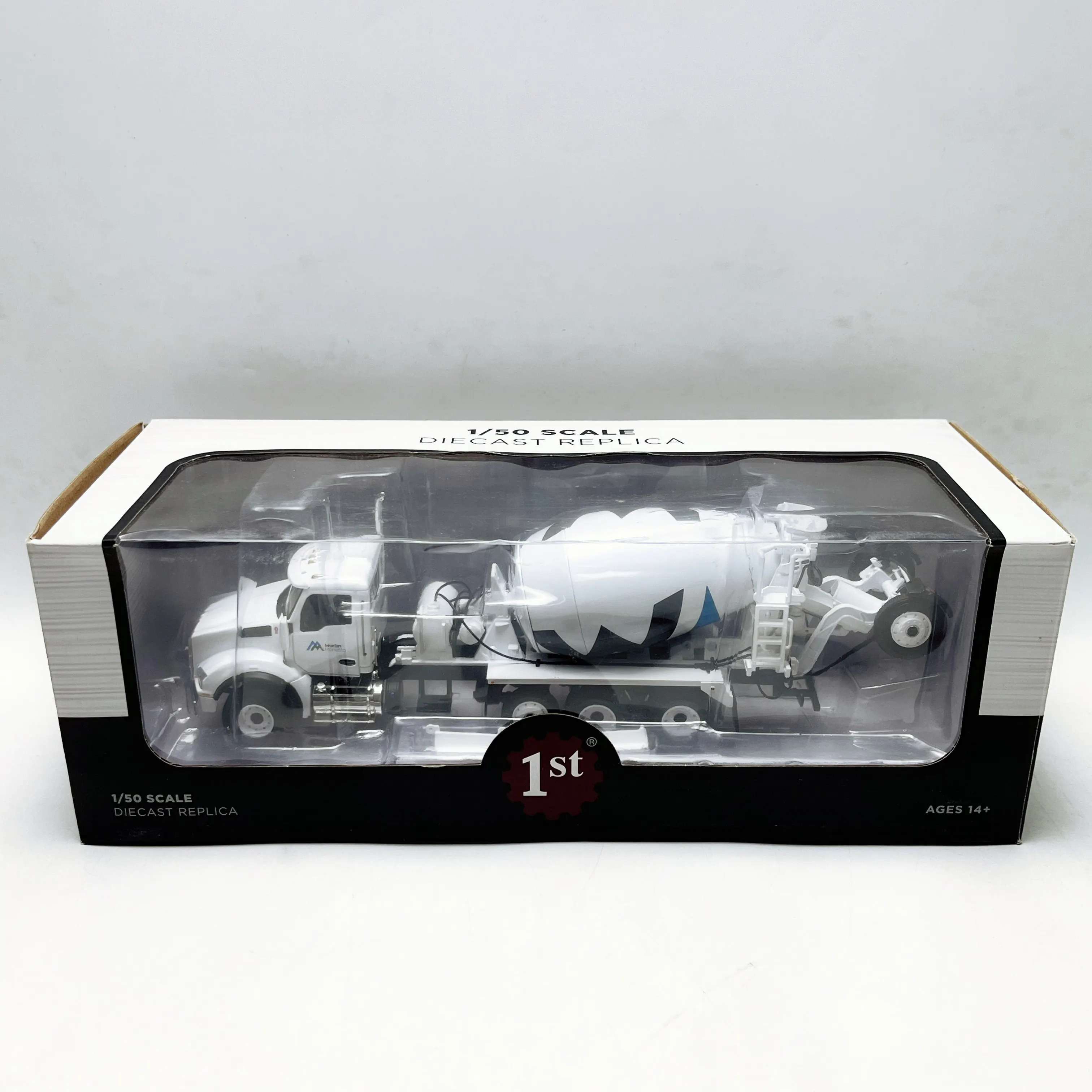 

Модель бетоносмесителя First Gear T880 из литого металла, масштаб 1:50