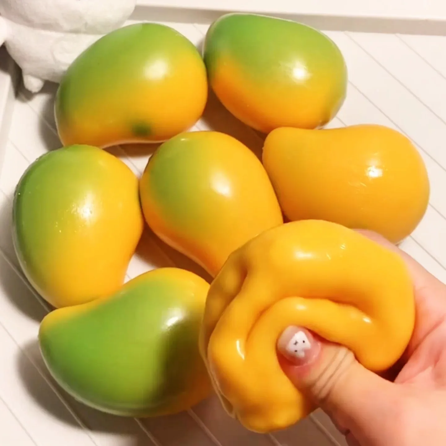 Gold Mango Squishy Strawberry Orange Pear Fidget Stress Relief Realistic Fruit Squeeze Toys Office Anxiety Focus ADHD Kids Gifts
