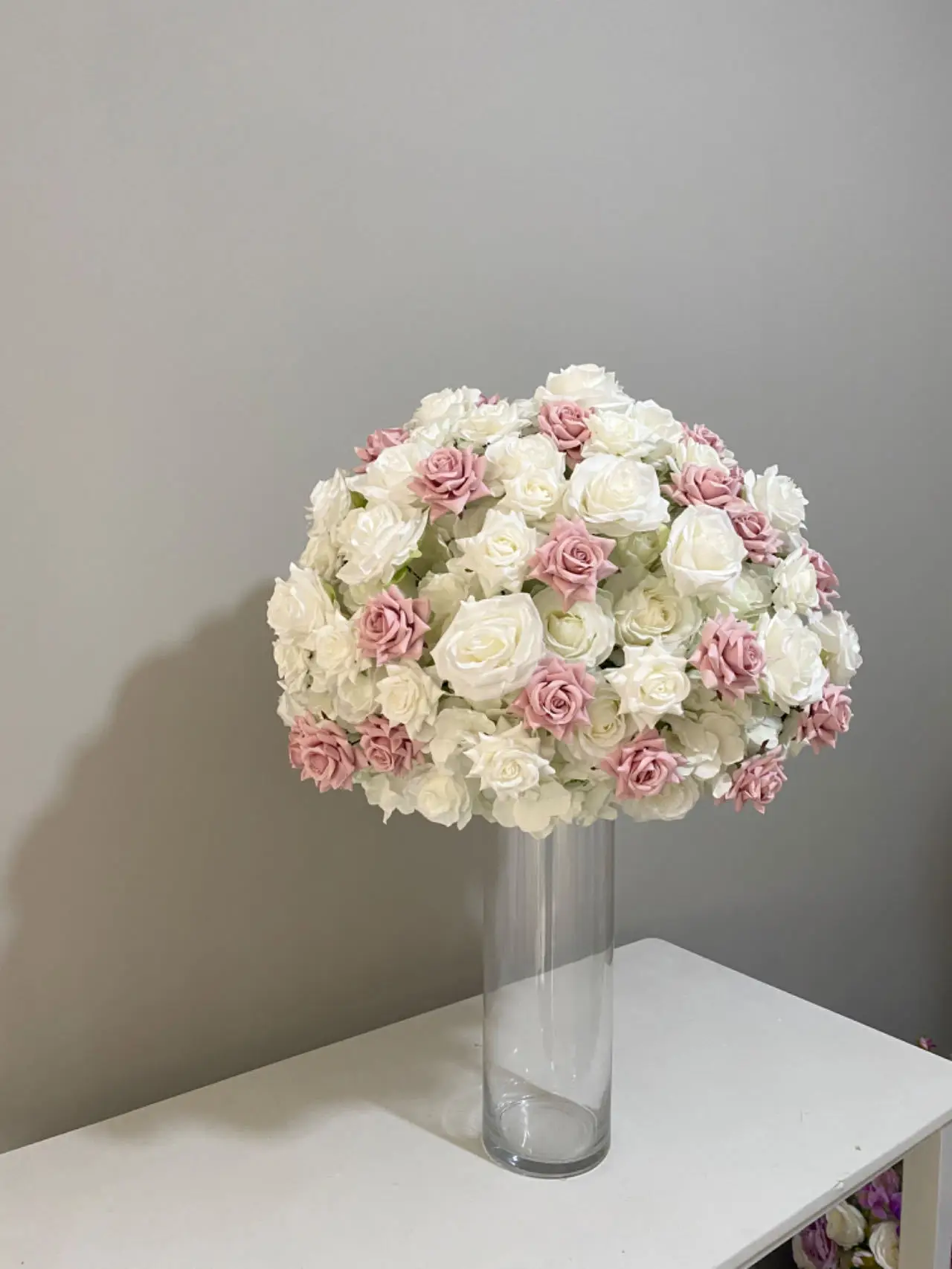 

Rose Flower Ball Artificial Flowers For Wedding Decoration Road Leading Flower Ball Road Guide Decor Photo Props T-Stage Deco