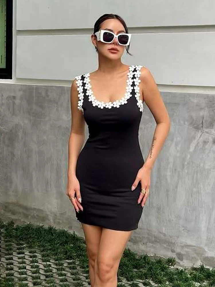 MUJER Kurze Kleider mit schwarzem Blumenmuster für Damen, Sommer, figurbetontes Minikleid, Damenurlaub, rückenfrei, Damenkleid, Träger, Abendkleider