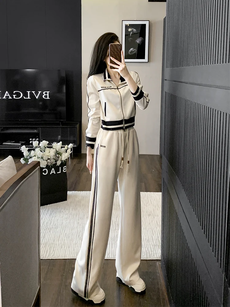 Korean Version White Sports and Casual Set Women's Autumn 2023 New Slim Standing Neck Zipper Top Wide Leg Pants Two Piece Set2XL