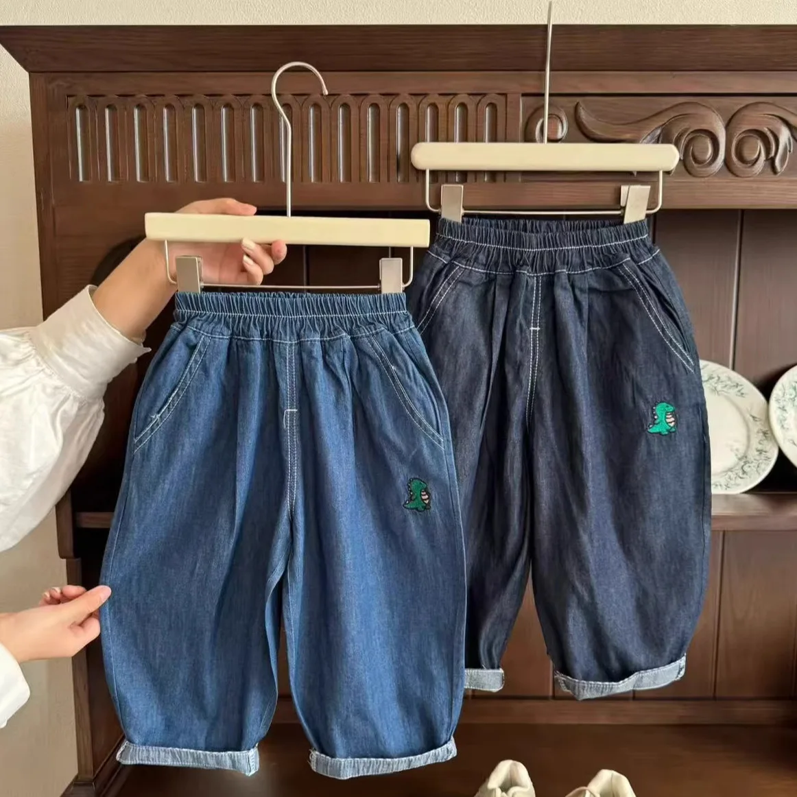 

Детские джинсовые шорты для мальчиков и девочек, весна-лето, с вышивкой, новинка 2026 года