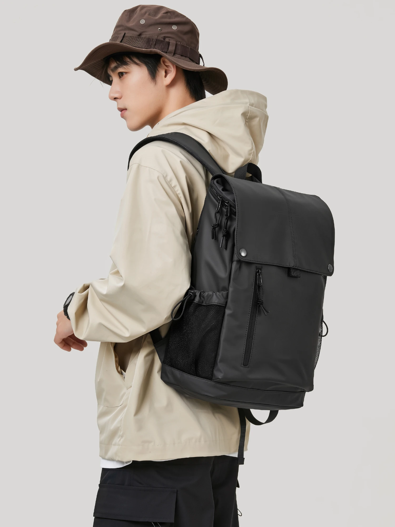 sac-a-dos-grande-capacite-pour-homme-sacoche-d'ordinateur-legere-pour-les-trajets-quotidiens-sac-a-double-bandouliere-nouveau-style-2026-pour-etudiants-et-femmes