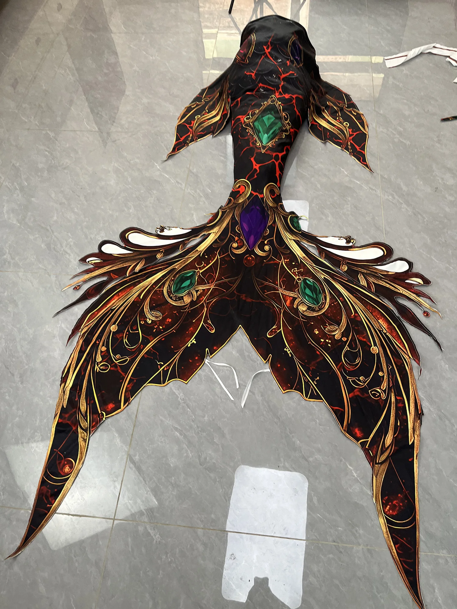 Mermaid Tail Swimsuit Adult Diving Show Costume Colorful Dragon Bone Fish Pattern Customized Mermaid Tail for Women view 3