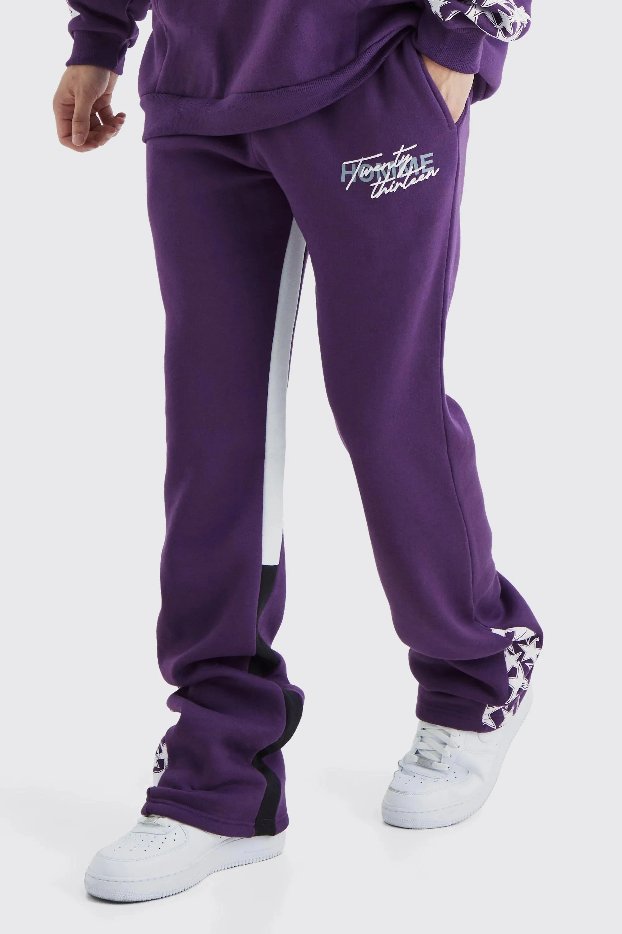2026 New Model Men Gothic Vertical Graphic Wide Leg Sweatpants Drawstring Loose Straight Baggy Y2K Dark Punk Streetwear Pants.