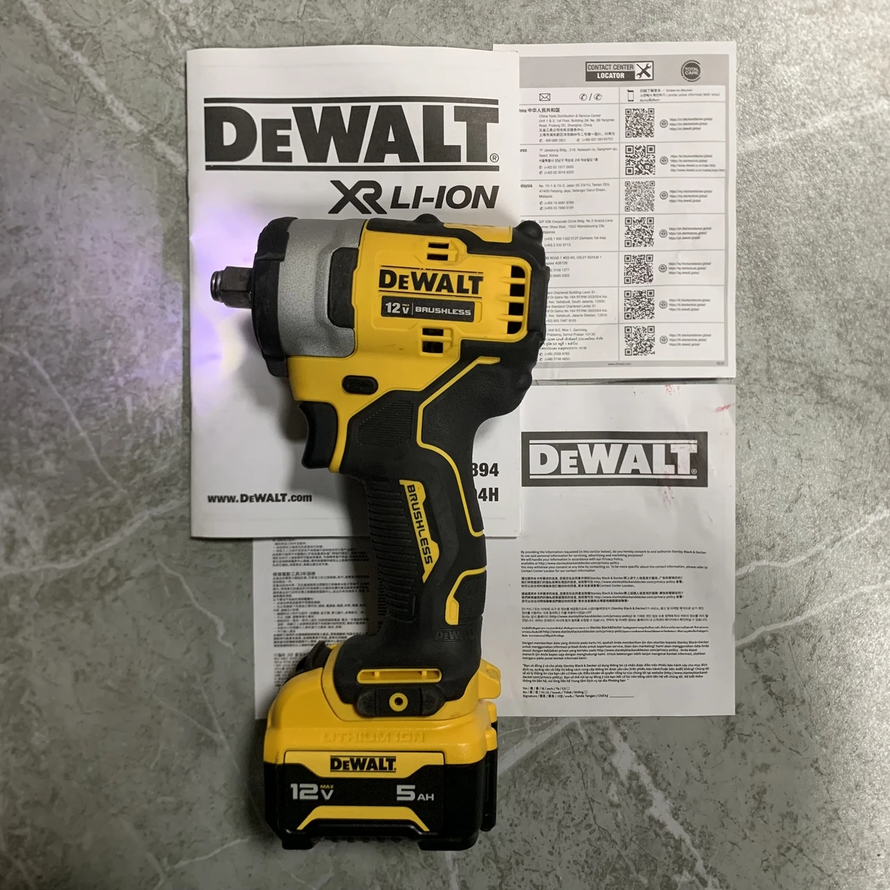 

DeWALT DCF901B 12V MAX XTREME 1/2" Brushless Cordless Impact Wrench - Includes 5.0AH lithium battery second-hand