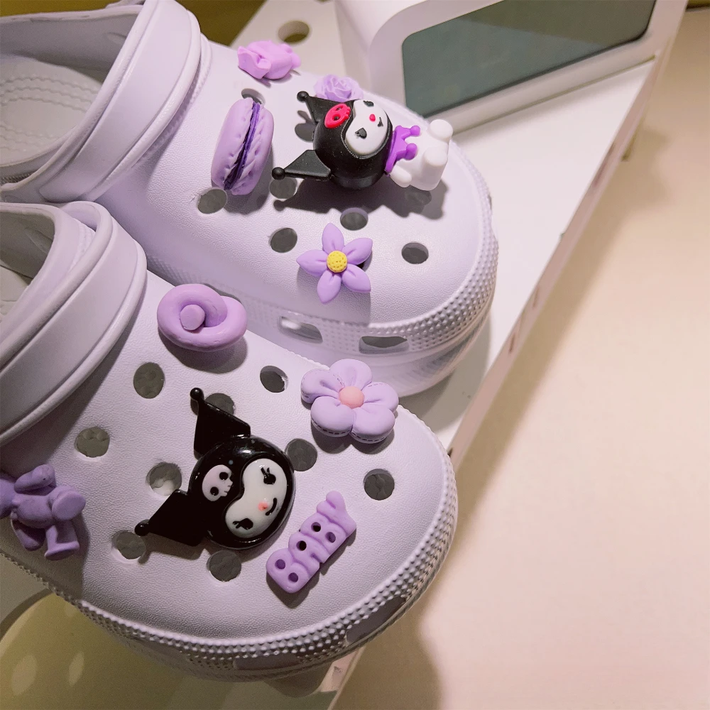 รองเท้าแตะรูปการ์ตูน kouromi ของ3D ขนาดเล็กอุปกรณ์ตกแต่งรองเท้าแบบทำมือสำหรับกระเป๋าใส่ของตกแต่งรองเท้าของขวัญสำหรับเด็กๆ