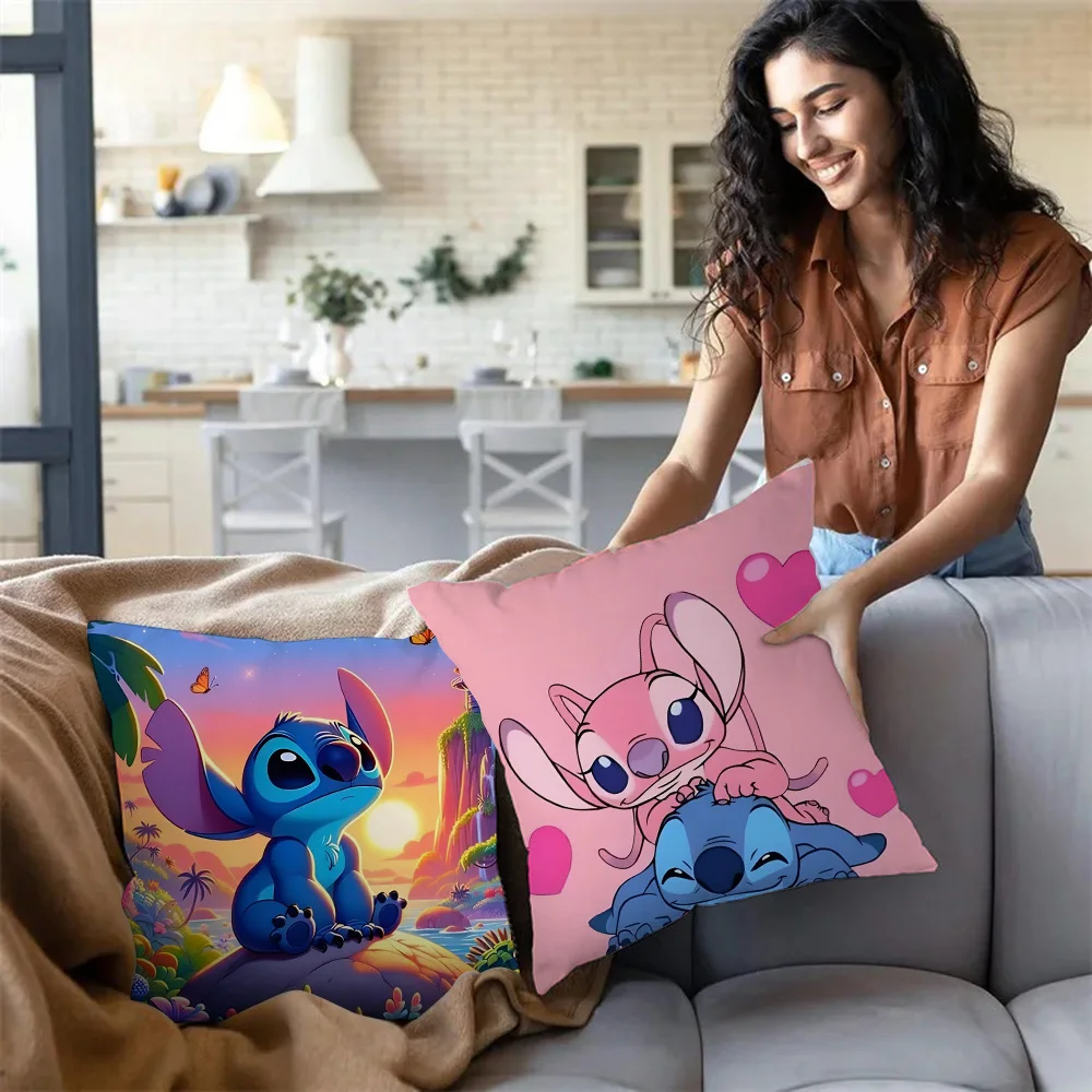 Anime śliczne Stitch Disneys poszewki na poduszki Sofa z kreskówek dekoracyjny dom dwustronny nadruk krótki pluszowy śliczny poszewka na poduszkę