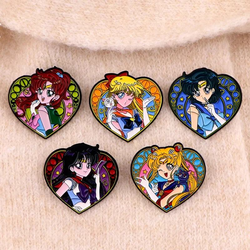 5PCS Sailor Moon Enamel Badges Cute Manga Brooch Kawaii Animation Pins Anime Badge for Backpack Clothing Lapel Cosplay Toy Gift