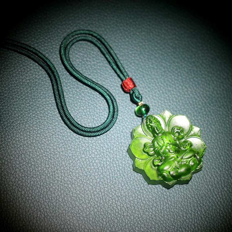 Chinese Style Handmade Green Liuli Guanyin Bodhisattva Pendant Necklace Lucky Blessing Wealth Attracting Auspicious Amulet Jewel