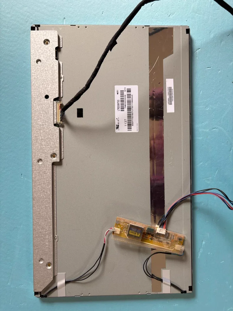 

20 дюймов для LTM200KT03 ЖК-экран на складе