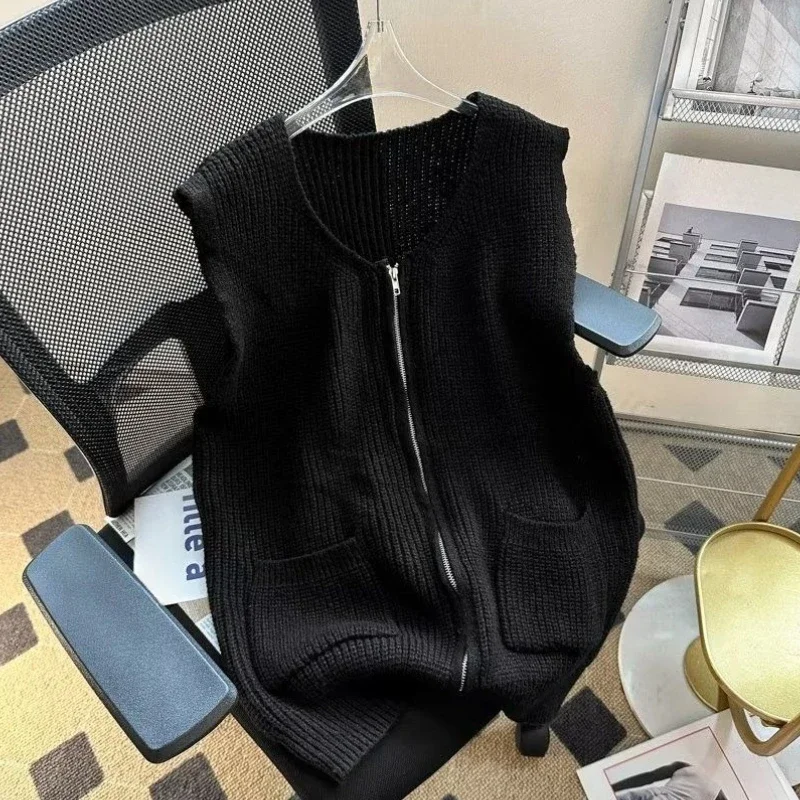 

Unisex Knit Cardigan Vest American Style Zipper Closure Round Neck Loose Casual Couple Outerwear Solid Color Spring Fall Wear