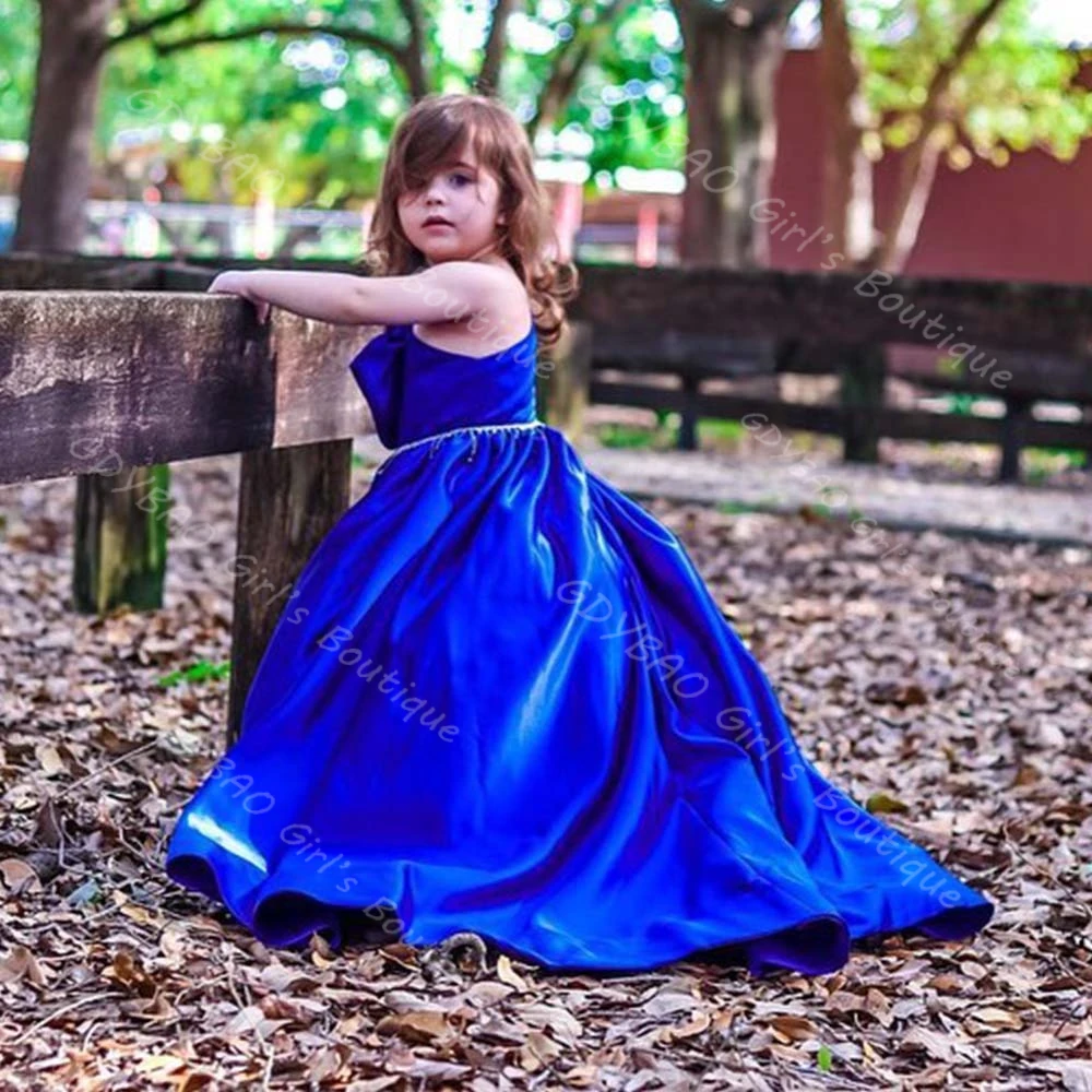 Vestido de fiesta azul real para niñas, vestido de baile de un hombro, vestido de princesa para cumpleaños con tren, vestido personalizado de flores para boda para niños de 2 a 14 años