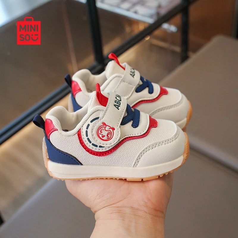 أحذية رياضية للأطفال من Miniso 2025 من عمر 0 إلى 3 سنوات، نعل ناعم من الجلد غير قابل للانزلاق أحذية كاجوال للجنسين للرضع والأطفال الصغار #3