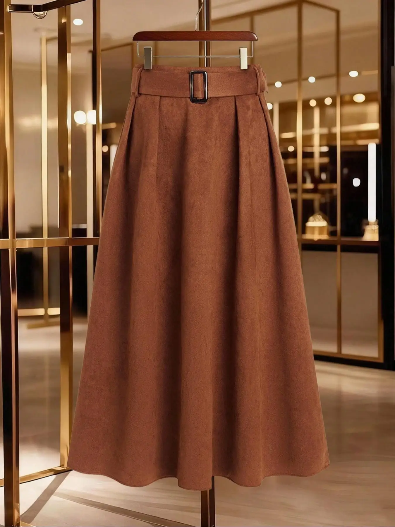 

Women's Ditsy Floral Long Skirt, Loose-Fitting Casual Style, Moderate Fabric Thickness, All Seasons Wear, Perfect for Daily