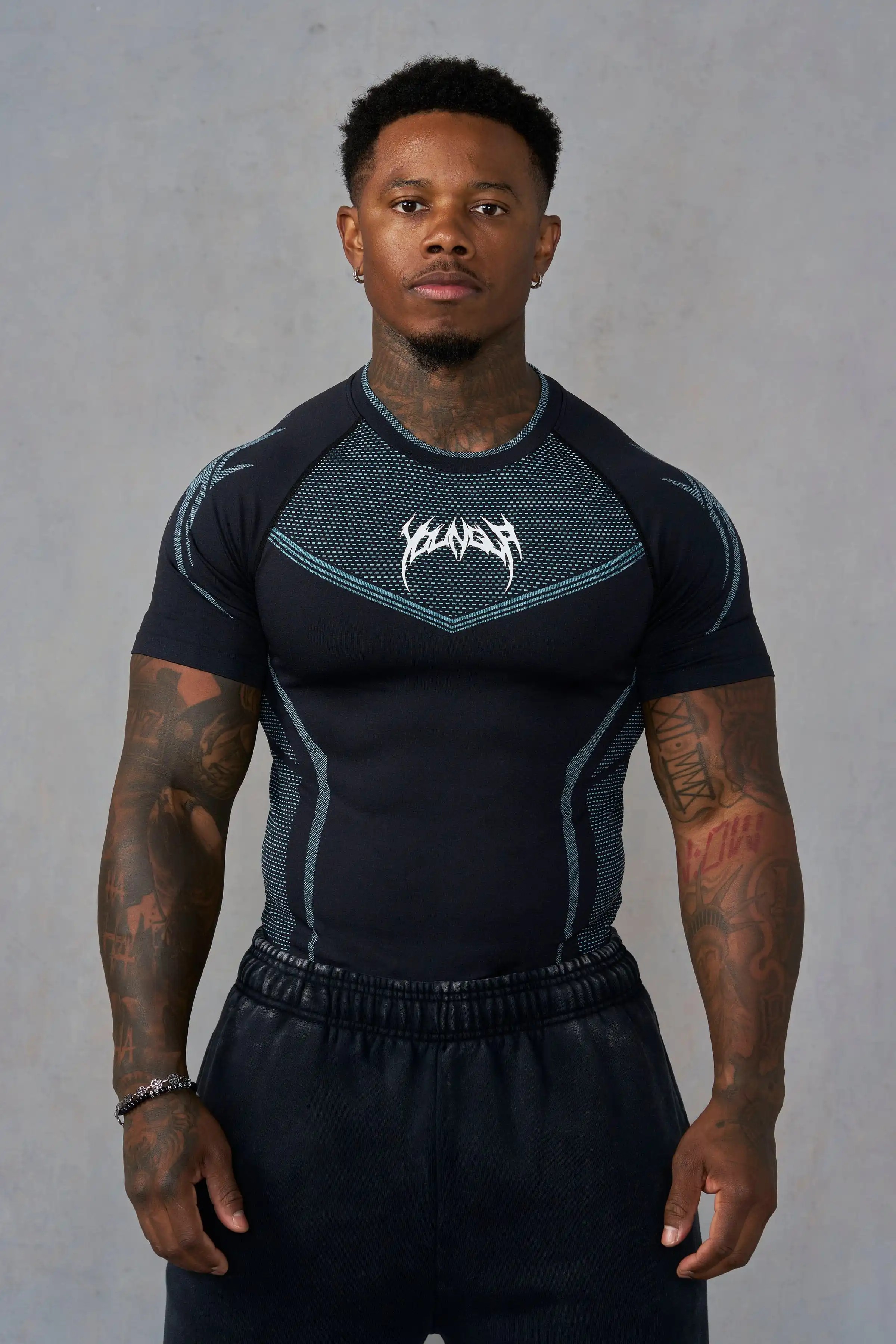 Men's Compression Gym T-Shirt, Breathable Quick Dry Muscle Fit Workout Top, Athletic Fitness Tee for Training Running Sports