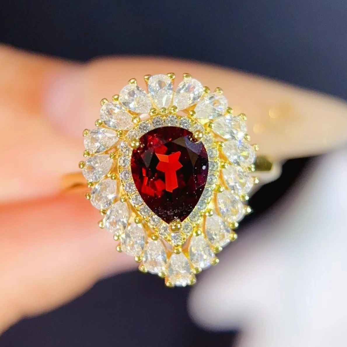

Genuine 925 Silver Garnet Ring with Certificate 8mm*6mm 1ct Natural Garnet Jewelry with 3 Layers 18K Gold Plating