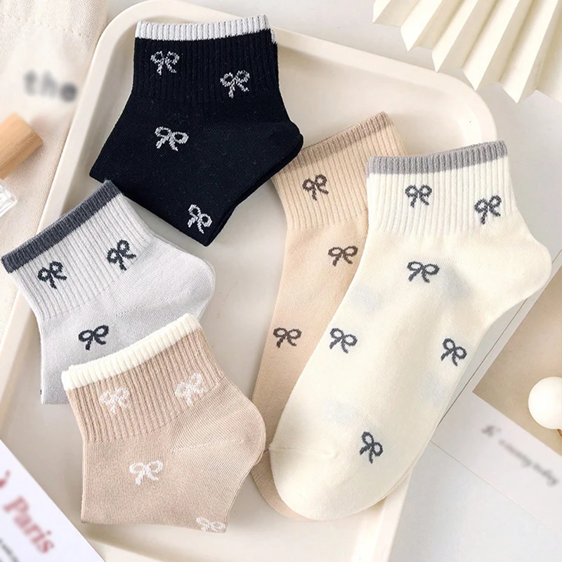 5 Paar süße Damen-Söckchen mit Schleife, weiche, atmungsaktive Baumwoll-Kurzsocken, modische, lässige Alltagssocken für Teenager-Mädchen – Detail 3
