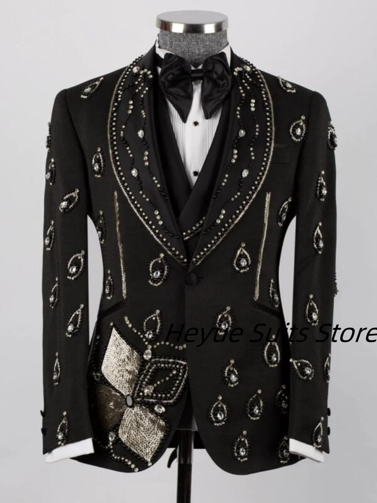 

Luxury Crystals Beaded Men Suits Slim Fit Customized Groom Tuxedos 3 Pieces Sets Male Prom Blazers Wedding pantalones hombre