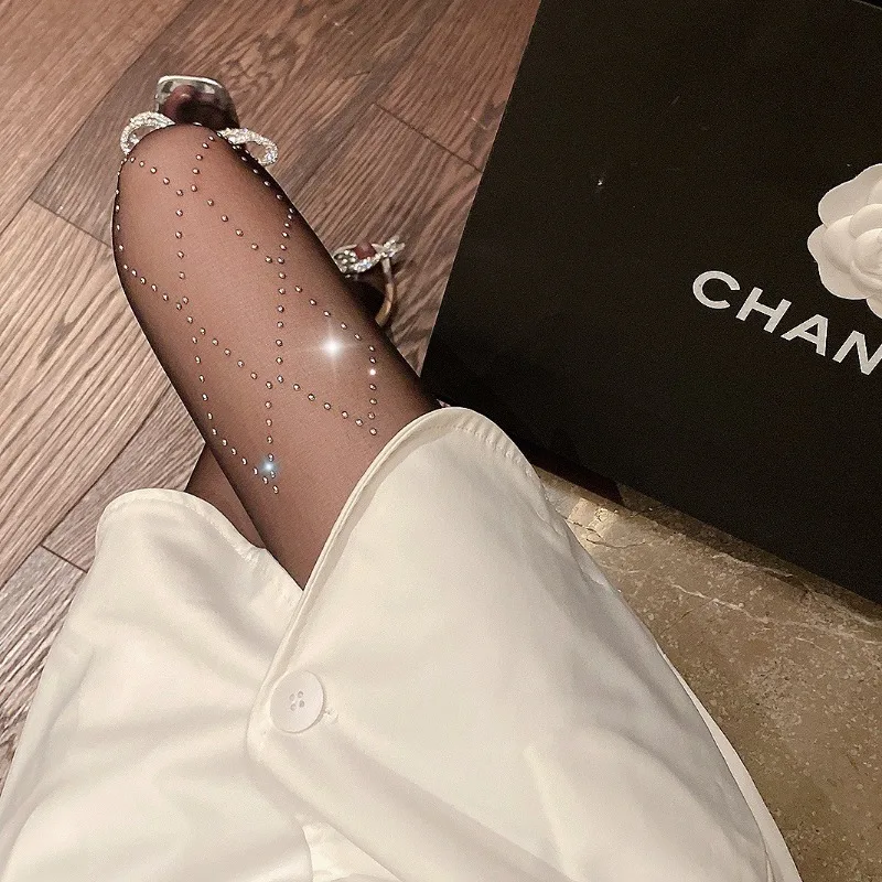 

Черные колготки со стразами и ромбовидным узором, чистый стиль, прозрачные колготки, женские тонкие чулки с защитой от ужина, весна-лето, сексуальные мерцающие чулки