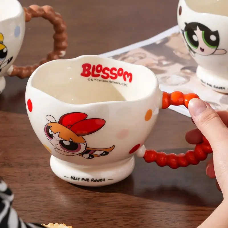 The Powerpuff Girls Blossom Bubbles Buttercup كوب سيراميك لطيف عالي القيمة عكس الفتيات المنزل مكتب فنجان القهوة هدايا العيد