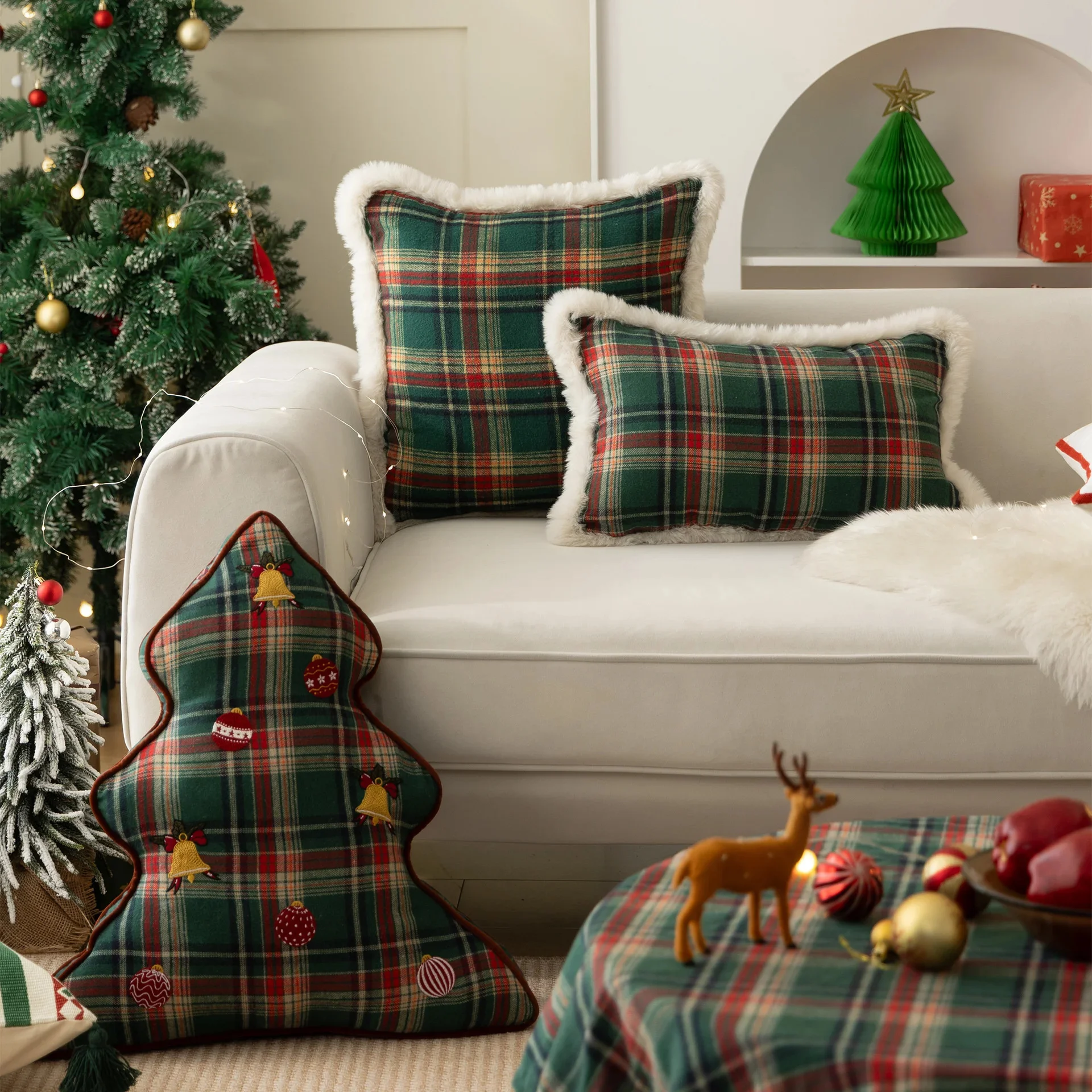 New Christmas Printed Pillowcase Red Green Plaid Letter Embroidery Pillow Home Textile Cushion Cover American Style