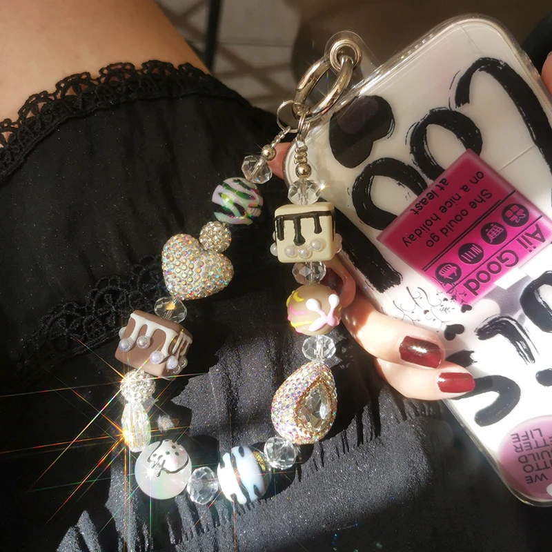

Короткая подвеска на запястье, цепочка, граффити, квадратная подвеска из бисера, Женский шнурок, универсальный ремешок для защиты от потери, брелок-подвеска