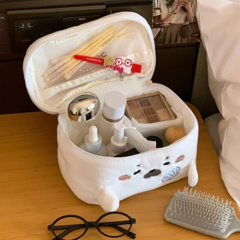 Large-capacity Portable Handbag, Very Suitable for Traveling and Storing Toiletries; A Lovely Plush Toy in The Shape of A Seal.