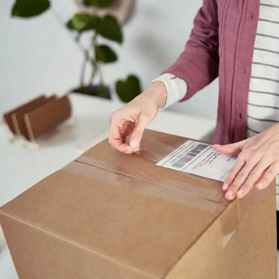 (4 عبوات) شريط تغليف أكريليك شفاف عالي التحمل، قوة مثالية لصناديق الشحن والتجارة الإلكترونية.