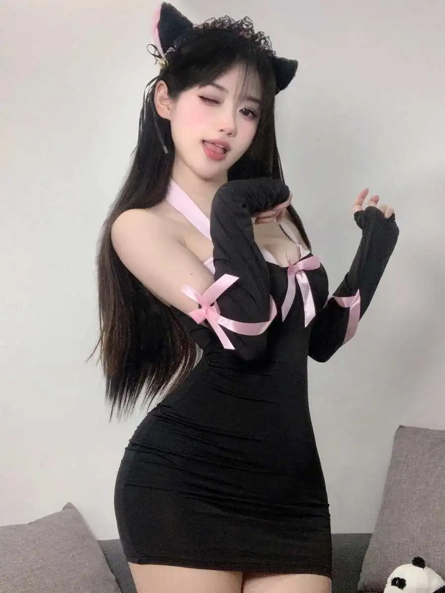 Backless Ice Silk Sweet Spicy Girl Slim Fit Neck Hanging Dress Elegant Female Sexy Temperament Wrap Buttocks Short Dress  PTD1