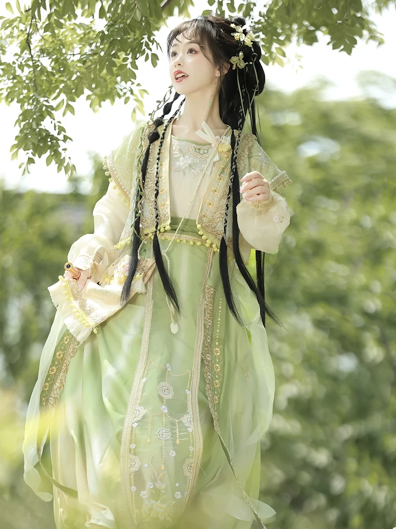 

Lanxi Original Hanfu Jasmine Milk een Embroidered Jaet Overhead round Ne Five Break Skirt Han Su Crossbody Bag