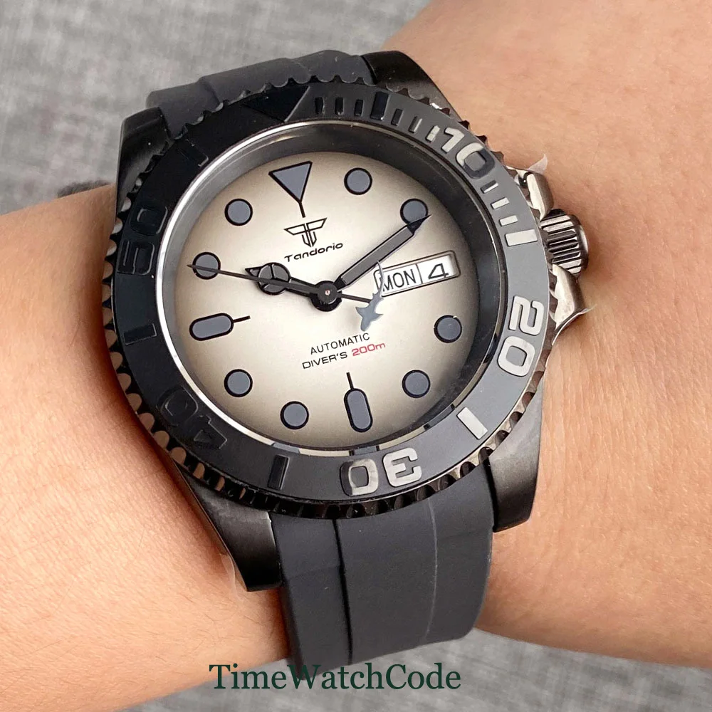 

Tandorio Automatic Diver Watch for Men 40mm NH36 Movement 200m Water Resistant Gray Dial Sapphire Crystal Date Day Rubber Strap