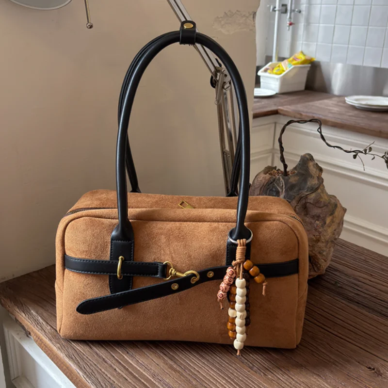 

Retro Fashion Frosted Handbag Women Korean Versatile Boston Bag High-end Niche Lock Design Single Shoulder Shell Bag Women's Bag