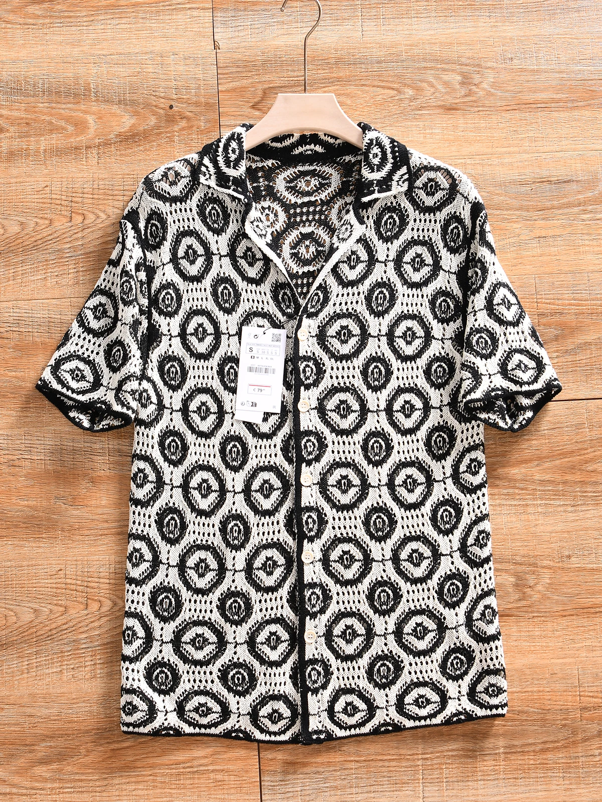 

Men's Summer Faionable Knitted ort Sve irt Cuban Collar Hollow out Embroidery Breathable Lightweight Casual irt