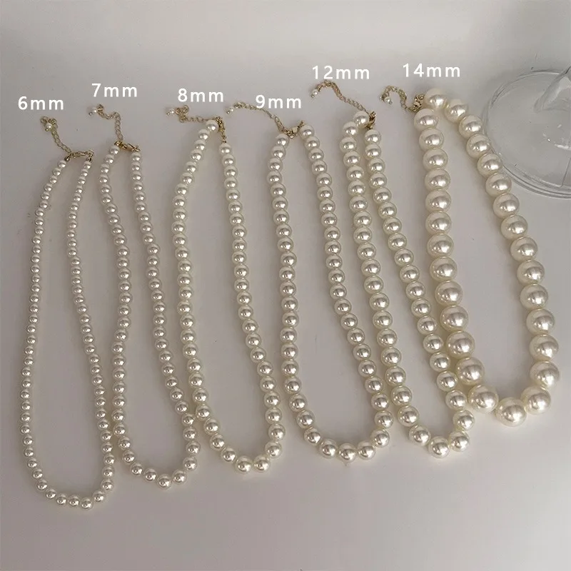 2026 New Vintage Pearl Necklace Luxury Unique Design Clavicle Chain Elegant Temperament Daily Wear Women Jewelry Accessories