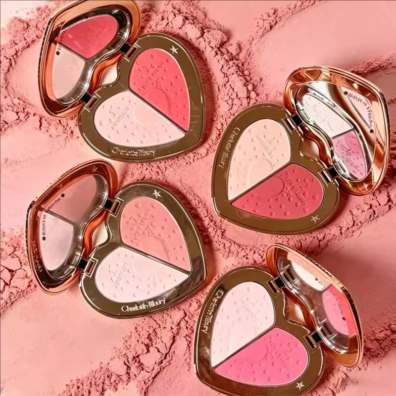 Thumbnail 2 - #26 Trending Cosmetic Sets Right Now