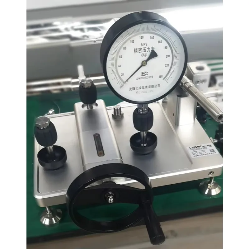 

Pressure comparator, pump calibration table, hydraulic manual pump, pressure gauge, comparator