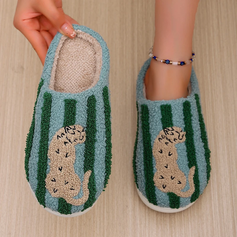 Gestreifte Leoparden-Plüsch-Hausschuhe für Damen, Winter, Innenbereich, rutschfest, bedruckt, Plüschschuhe, Paar, flauschige Fell-Slides, Unisex, Geschenkidee für Feiertage – Detail 4